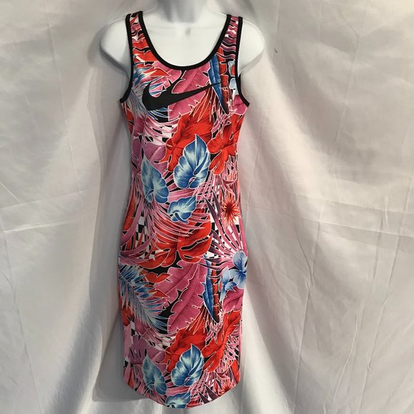 Nike Dresses Nike Womens Tropical Print Size Medium Athletic Sport